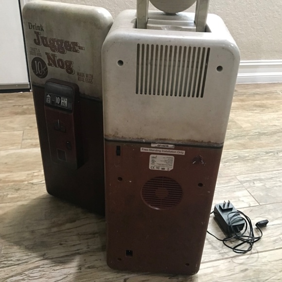 JUGGERNOG MINI FRIDGE - Picture 2 of 5